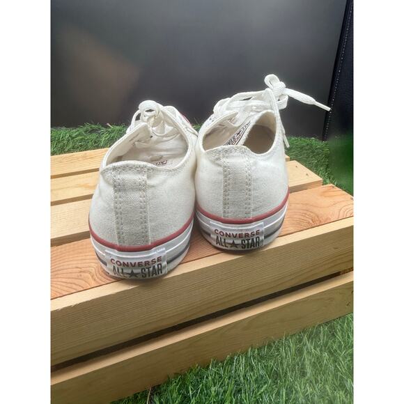 Converse-Chuck Taylor- Classic White- Low Tops- Size 7M/9W - Picture 7 of 10